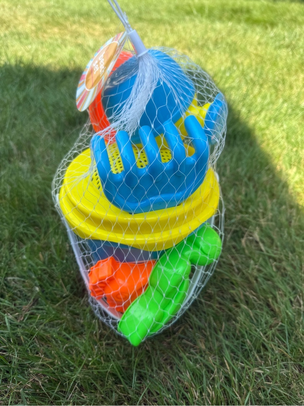 7 piece beach toys set
